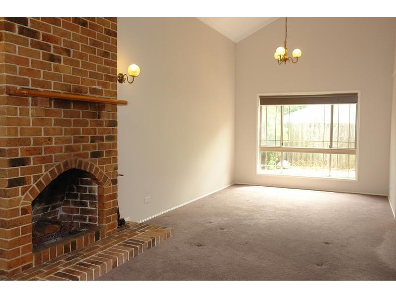 31 Church Road, Bellbowrie QLD 4070